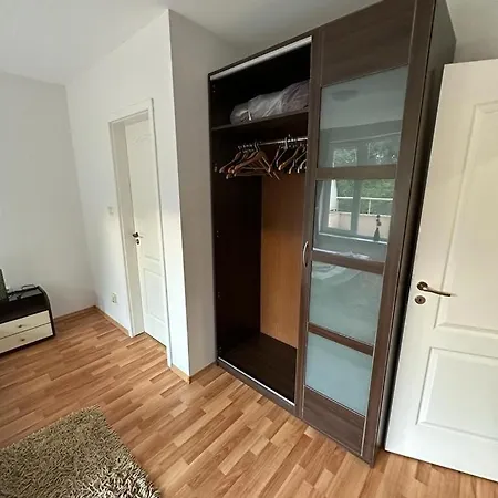 Central, 3 Bedroom At Golden Complex Lägenhet Slăntjev Brjag