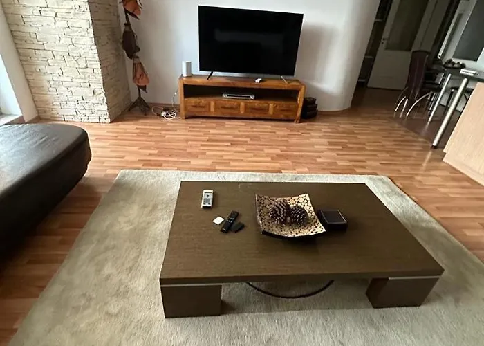 Central, 3 Bedroom At Golden Complex